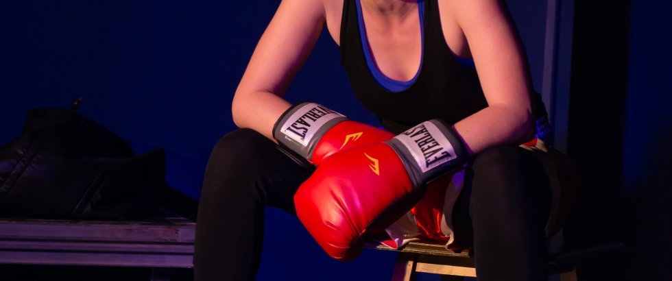Bitch Boxer 17- ©Helmut Bär